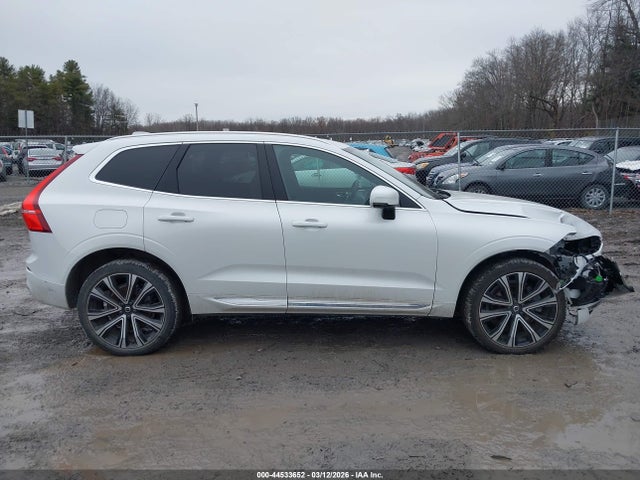 44533652 :رقم المزاد ، YV4L12RA6P1198943 vin ، 2023 Volvo Xc60 B5 Ultimate Bright Theme مزاد بيع
