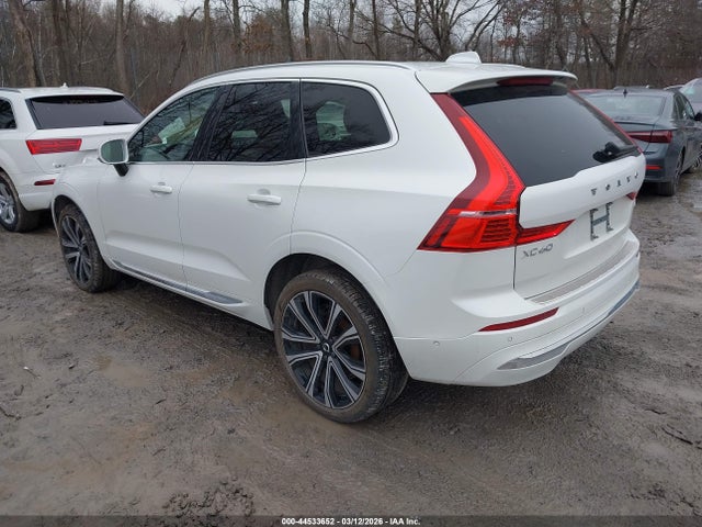 44533652 :رقم المزاد ، YV4L12RA6P1198943 vin ، 2023 Volvo Xc60 B5 Ultimate Bright Theme مزاد بيع
