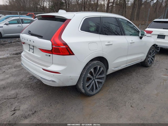 44533652 :رقم المزاد ، YV4L12RA6P1198943 vin ، 2023 Volvo Xc60 B5 Ultimate Bright Theme مزاد بيع