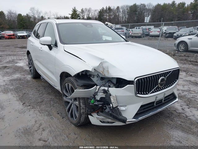 44533652 :رقم المزاد ، YV4L12RA6P1198943 vin ، 2023 Volvo Xc60 B5 Ultimate Bright Theme مزاد بيع