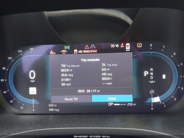 44533652 :رقم المزاد ، YV4L12RA6P1198943 vin ، 2023 Volvo Xc60 B5 Ultimate Bright Theme مزاد بيع