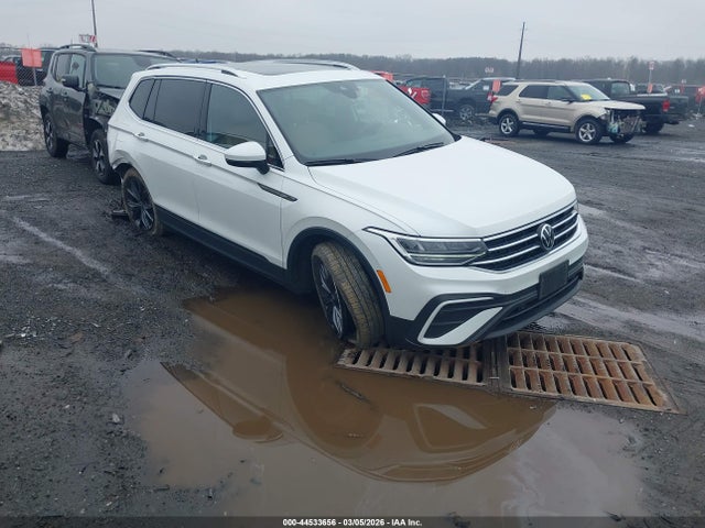 2023 VOLKSWAGEN TIGUAN 3VVMB7AX3PM038055