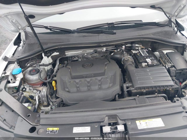 2023 VOLKSWAGEN TIGUAN 3VVMB7AX3PM038055 Photo 9