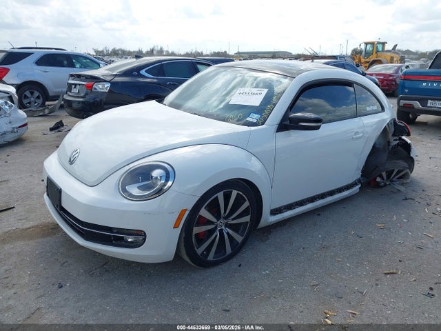 44533669 :رقم المزاد ، 3VWVA7ATXCM666060 vin ، 2012 Volkswagen Beetle 2.0t Turbo مزاد بيع