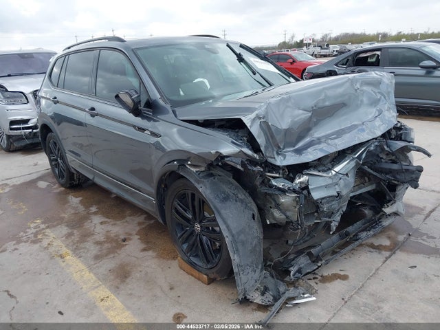 2022 VOLKSWAGEN TIGUAN 3VVCB7AX9NM097698