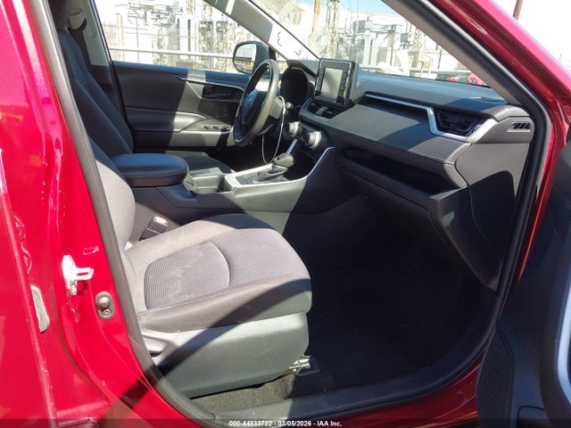 Toyota RAV4 LE 2020 2T3H1RFV3LC035835 Image 5
