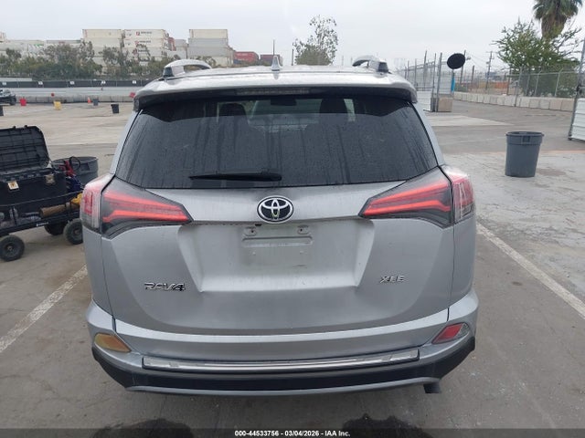 Toyota Rav4 Xle 2017 2T3WFREV4HW352197 Image 16