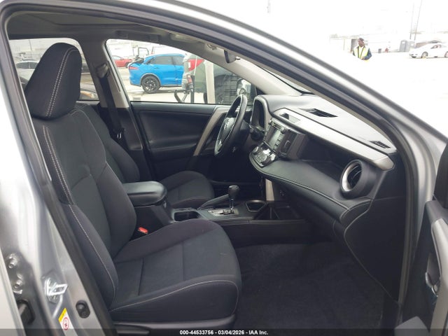 Toyota Rav4 Xle 2017 2T3WFREV4HW352197 Image 5
