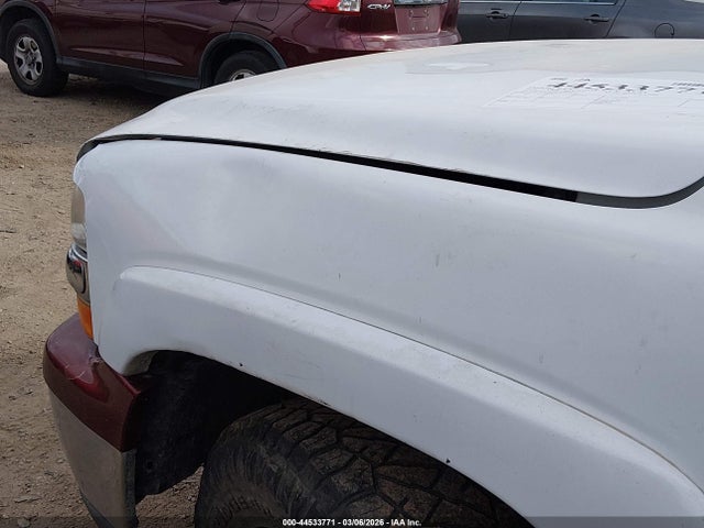 2003 CHEVROLET SUBURBAN 1500 3GNFK16ZX3G258825 Photo 5