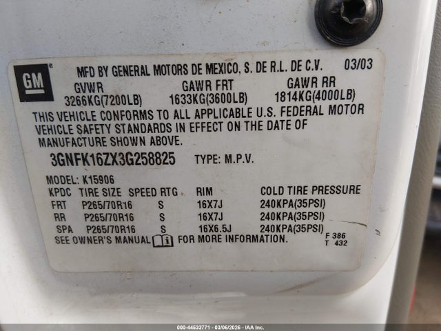 2003 CHEVROLET SUBURBAN 1500 3GNFK16ZX3G258825 Photo 8