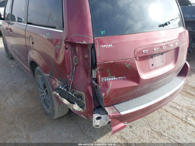 Продажа на аукционе авто 2017 Dodge Grand Caravan Sxt, vin: 2C4RDGCG6HR557879, номер лота: 44533778