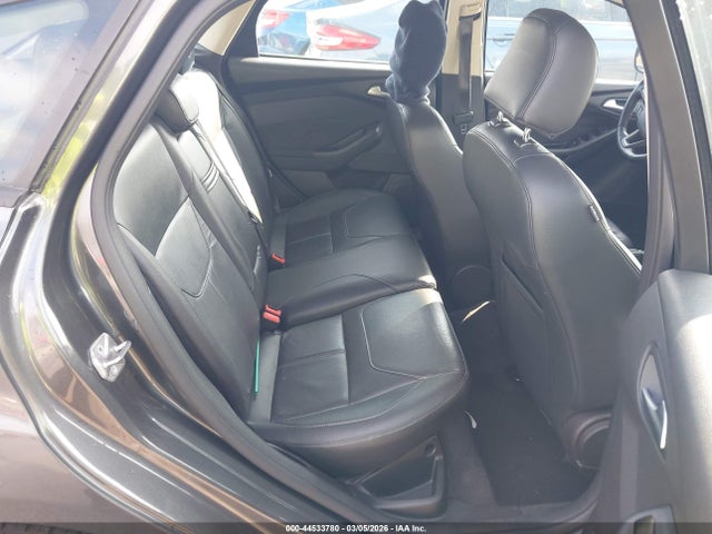 1FADP3K20GL407246 Ford FOCUS SE