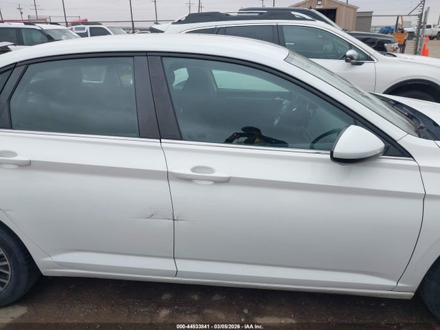 44533841 :رقم المزاد ، 3VWC57BU5MM015732 vin ، 2021 Volkswagen Jetta 1.4t R-line/1.4t S/1.4t Se مزاد بيع