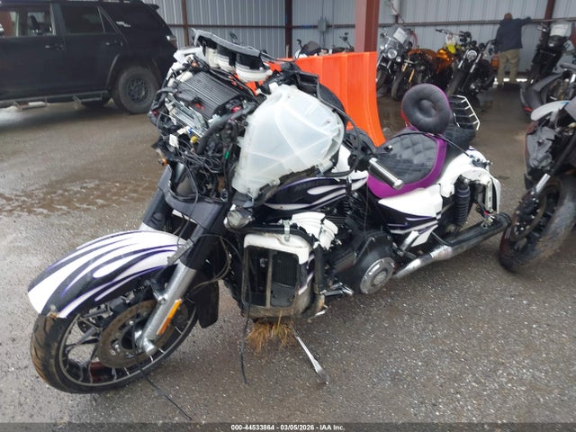 2016 HARLEY-DAVIDSON FLHXSE 1HD1PXN13GB953129 Photo 1