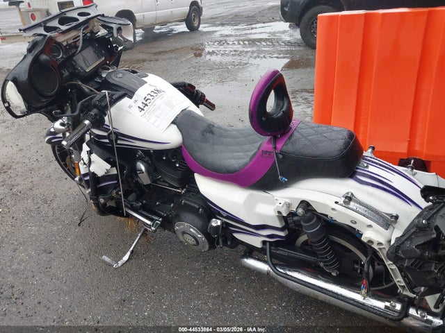 2016 HARLEY-DAVIDSON FLHXSE 1HD1PXN13GB953129 Photo 2