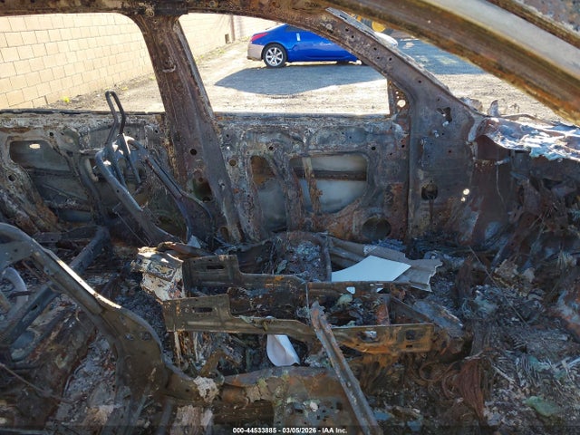 5J8YD3H38JL007805 Acura MDX