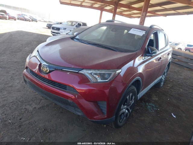 Toyota RAV4 LE 2018 2T3BFREV0JW826375 Image 2