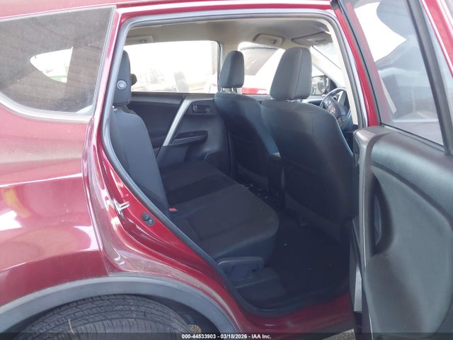 Toyota RAV4 LE 2018 2T3BFREV0JW826375 Image 8