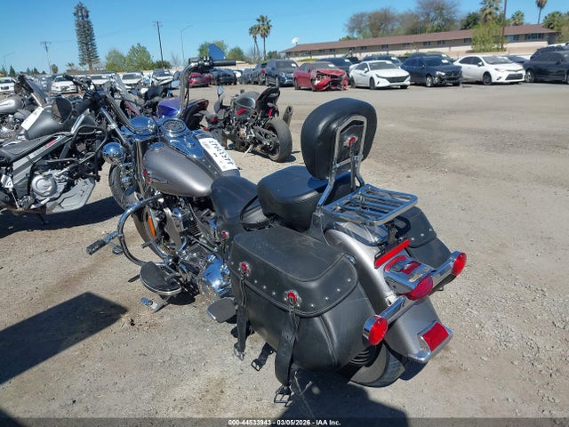 2016 HARLEY-DAVIDSON FLSTC 1HD1BWV10GB028056 Photo 2