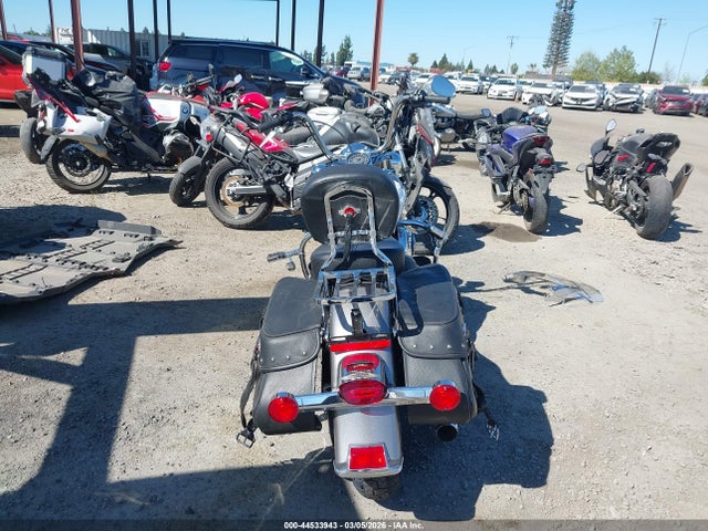2016 HARLEY-DAVIDSON FLSTC 1HD1BWV10GB028056 Photo 5
