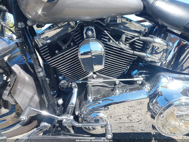 2016 HARLEY-DAVIDSON FLSTC 1HD1BWV10GB028056 Photo 8
