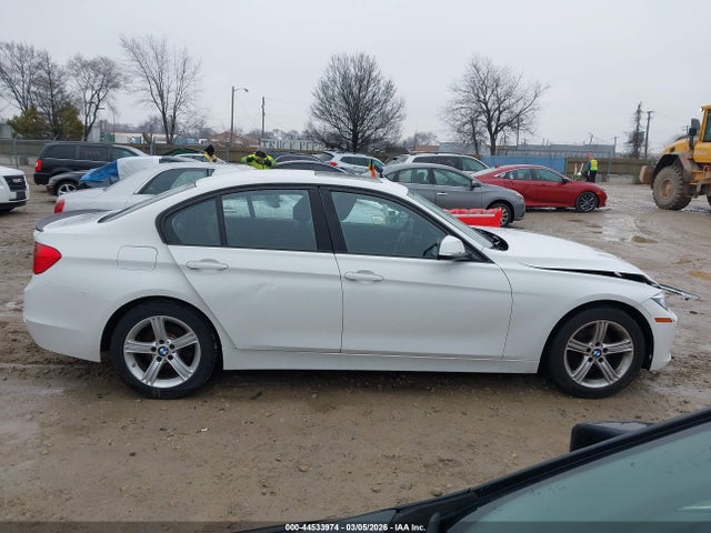 Продаж на аукціоні авто 2015 Bmw 320i Xdrive, vin: WBA3C3G55FNS75671, номер лоту: 44533974
