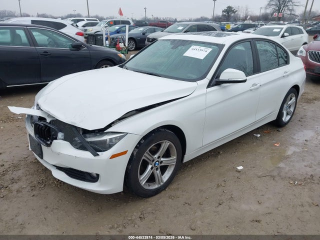 Продаж на аукціоні авто 2015 Bmw 320i Xdrive, vin: WBA3C3G55FNS75671, номер лоту: 44533974