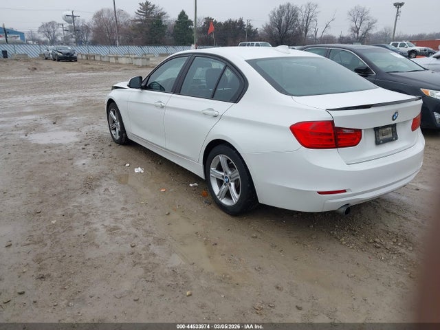 Продаж на аукціоні авто 2015 Bmw 320i Xdrive, vin: WBA3C3G55FNS75671, номер лоту: 44533974