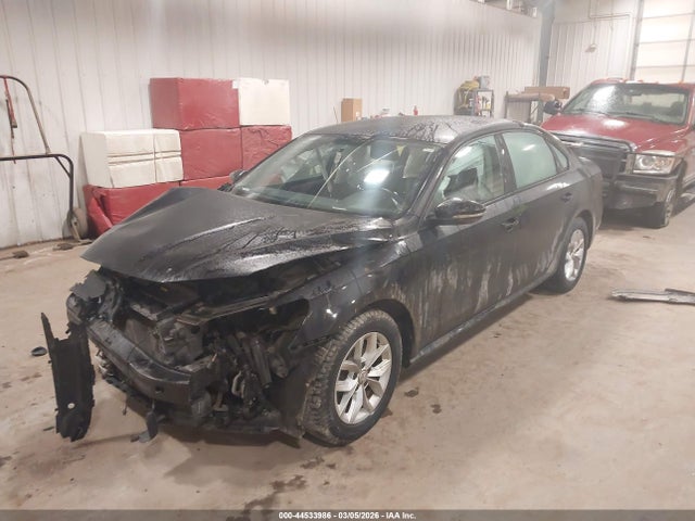 2018 Volkswagen Passat 2.0t R-line/2.0t S მანქანა იყიდება აუქციონზე, vin: 1VWAA7A37JC011349, აუქციონის ნომერი: 44533986