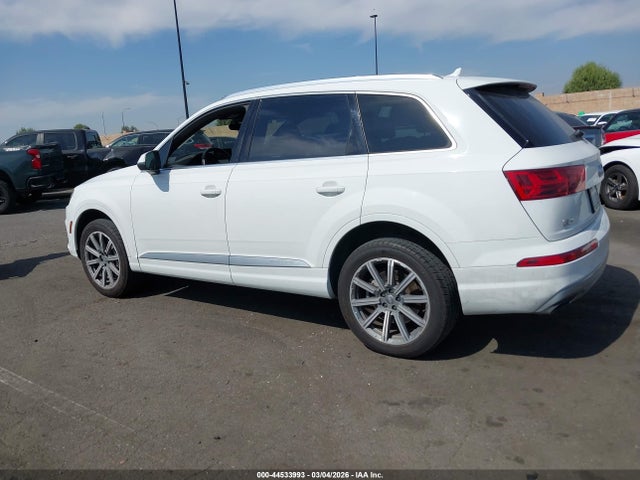 44533993 :رقم المزاد ، WA1LHAF73JD042148 vin ، 2018 Audi Q7 2.0t Premium مزاد بيع