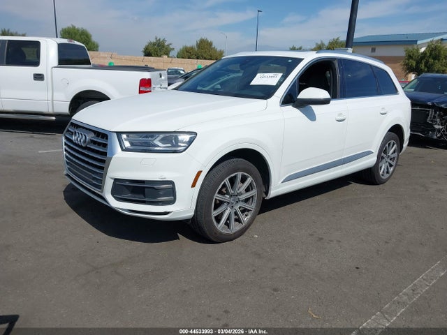 2018 AUDI Q7 WA1LHAF73JD042148 Photo 1