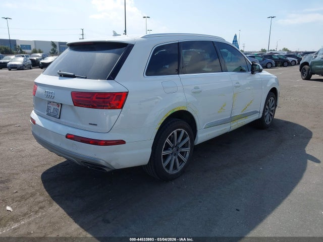 2018 AUDI Q7 WA1LHAF73JD042148 Photo 3