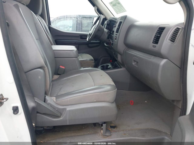 Aukcja sprzedaży 2014 Nissan Nv Passenger Nv3500 Hd Sv V8, vin: 5BZAF0AA5EN162355, numer aukcji: 44534000