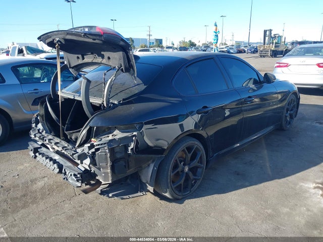 ZARFAMAN5K7622473 Alfa Romeo Giulia Rwd