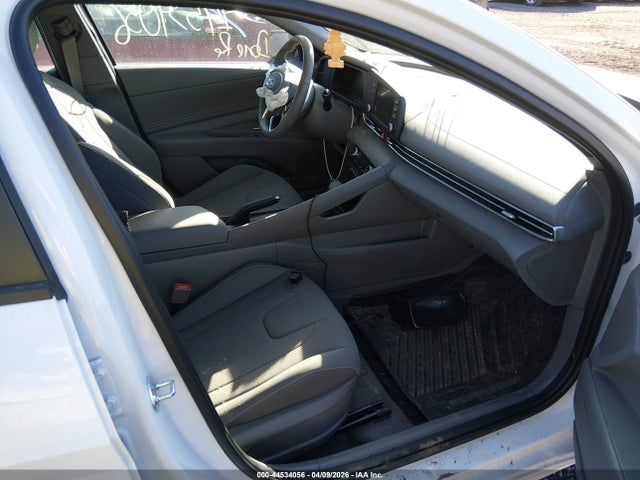 Продажа на аукционе авто 2025 Hyundai Elantra Sel Sport, vin: KMHLM4DG2SU065388, номер лота: 44534056