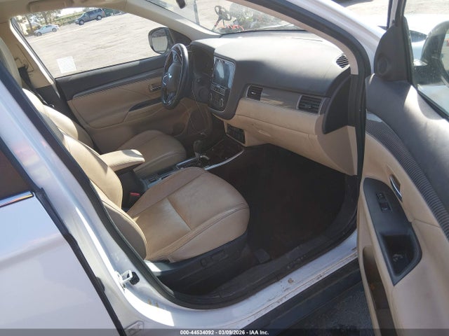 Продаж на аукціоні авто 2019 Mitsubishi Outlander Sel, vin: JA4AD3A3XKZ009140, номер лоту: 44534092