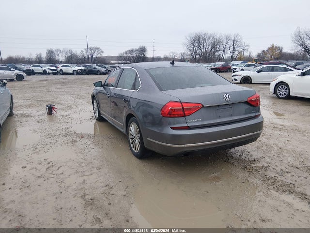Aukcja sprzedaży 2016 Volkswagen Passat 1.8t Se, vin: 1VWBS7A30GC012076, numer aukcji: 44534118