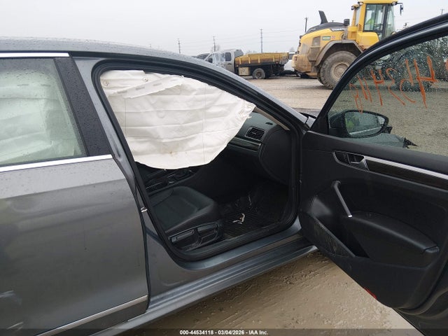 Aukcja sprzedaży 2016 Volkswagen Passat 1.8t Se, vin: 1VWBS7A30GC012076, numer aukcji: 44534118