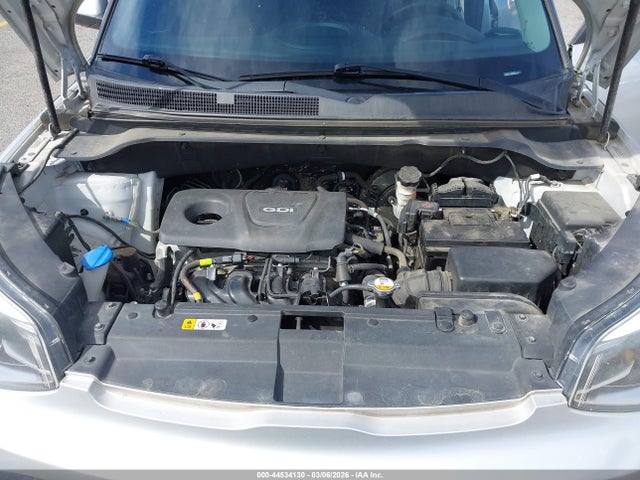 KIA Soul 2017 KNDJN2A27H7443766 Image 10