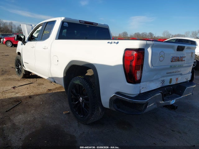 44534136 :رقم المزاد ، 1GTR9BED2NZ173252 vin ، 2022 Gmc Sierra 1500 Limited Sle مزاد بيع