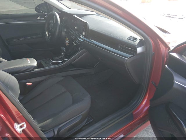 KIA K5 LXS 2021 5XXG14J21MG023097 Image 5