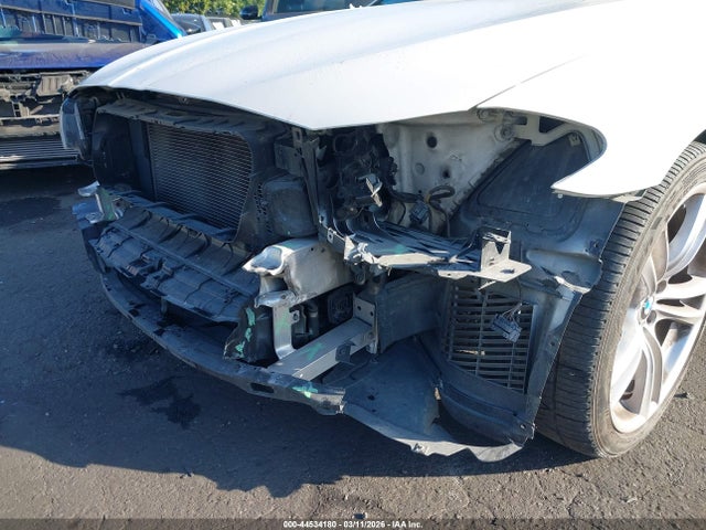2014 Bmw 528i მანქანა იყიდება აუქციონზე, vin: WBA5A5C51ED505632, აუქციონის ნომერი: 44534180