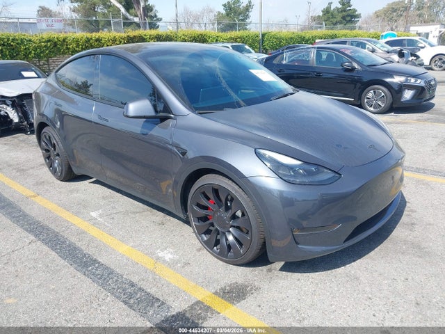2023 TESLA MODEL Y 7SAYGDEF2PF912453 Photo 0