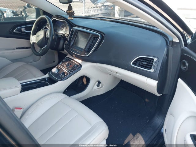 1C3CCCCB5GN134572 Chrysler 200 C