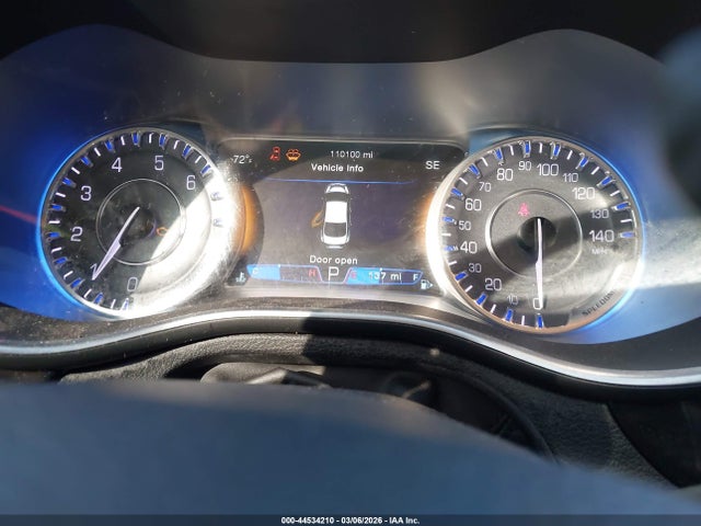1C3CCCCB5GN134572 Chrysler 200 C
