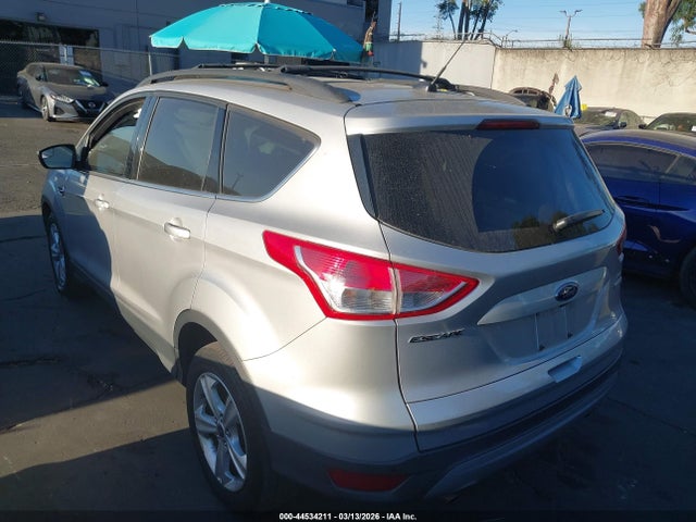 Ford ESCAPE SE 2016 1FMCU0GX2GUB48007 Image 3