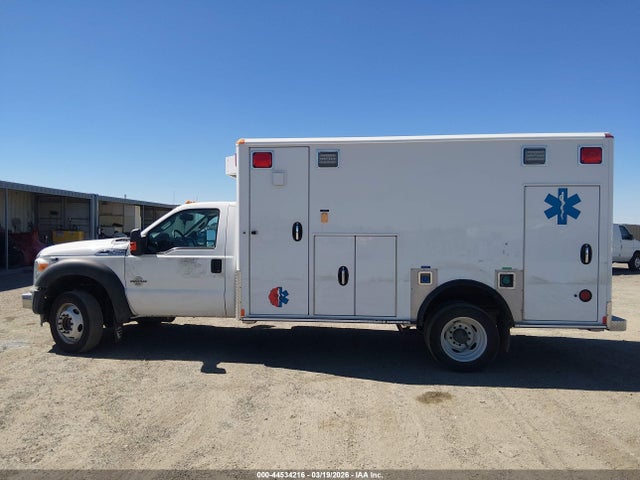 Ford F-450 Chassis Xlt 2016 1FDUF4HT9GEA51236 Image 14