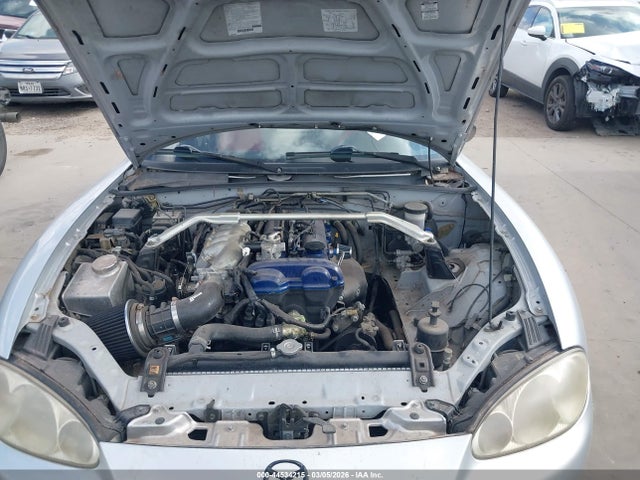 Продаж на аукціоні авто 2002 Mazda Mx-5 Miata Cloth/ls/se, vin: JM1NB353120226006, номер лоту: 44534215