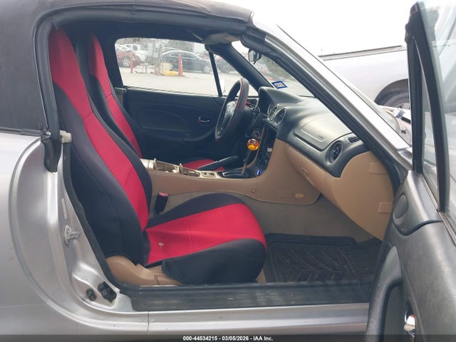 Продаж на аукціоні авто 2002 Mazda Mx-5 Miata Cloth/ls/se, vin: JM1NB353120226006, номер лоту: 44534215