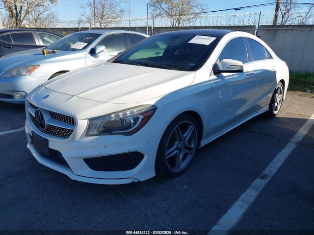 Mercedes-Benz CLA 250 2014 WDDSJ4EB9EN103859 Image 2